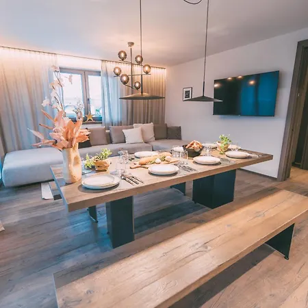 Apartment Livalpin View *