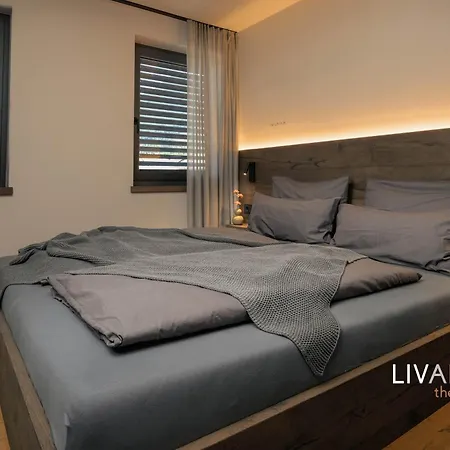 Livalpin View Apartman