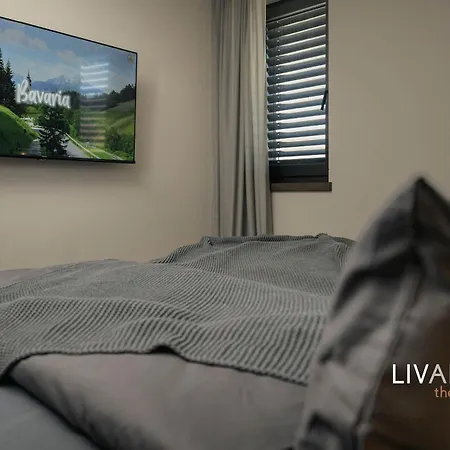 Livalpin View Apartman *