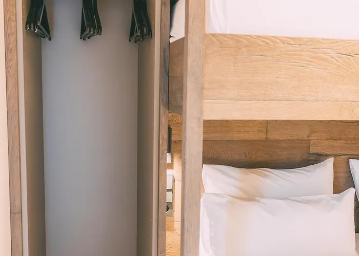 Livalpin View Апартаменти